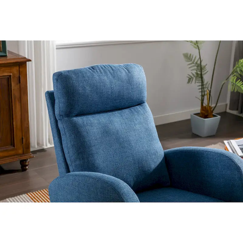Mecedora tapizada azul 27 con patas de madera y práctico bolsillo lateral