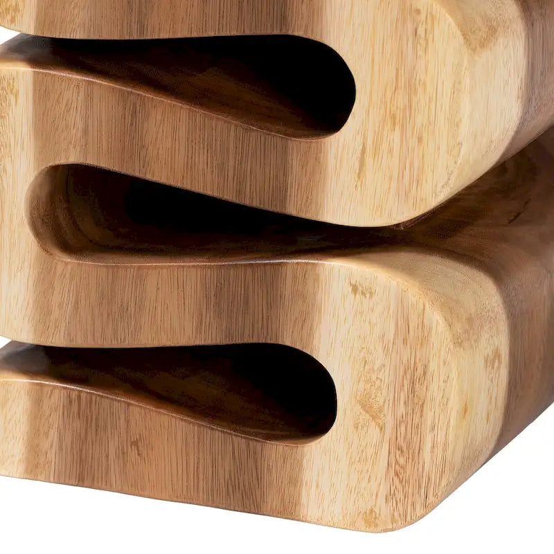 Mesa Auxiliar de Madera de Suar Tallada a Mano