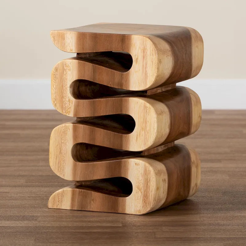 Mesa Auxiliar de Madera de Suar Tallada a Mano