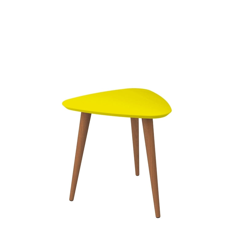 Mesa auxiliar alta triangular de 19.88 con patas de madera inclinadas