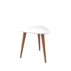 Mesa auxiliar alta triangular de 19.88 con patas de madera inclinadas