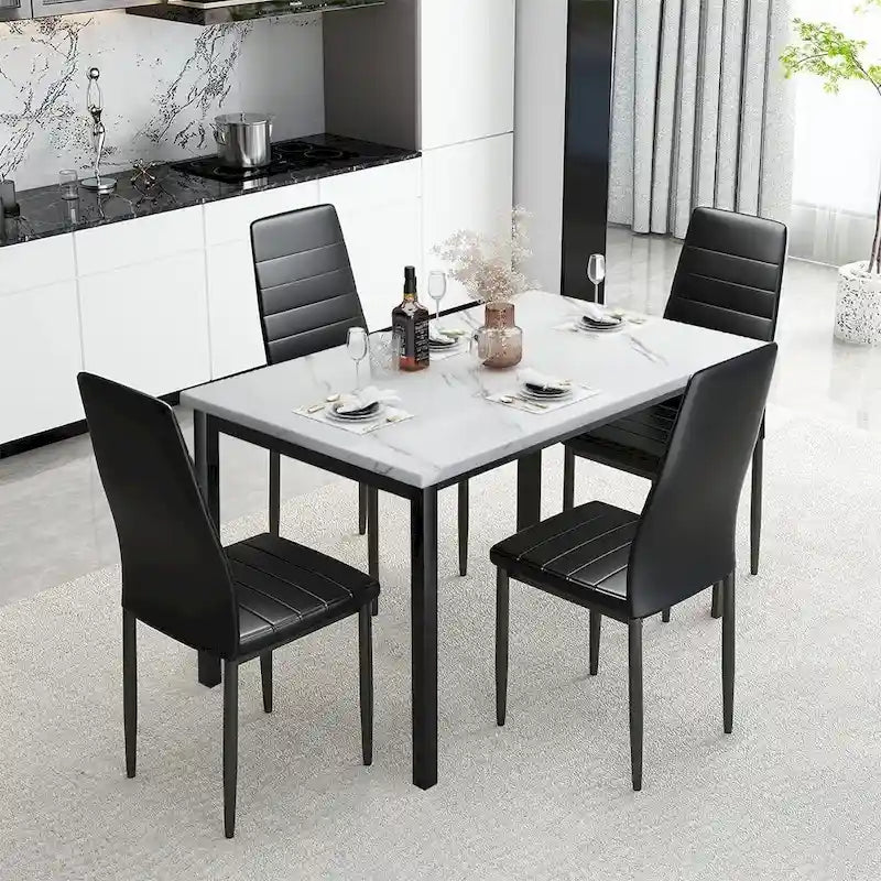 Juego de comedor de estilo moderno de 5 piezas con mesa con cubierta de imitación mármol y 4 sillas tapizadas en imitación cuero