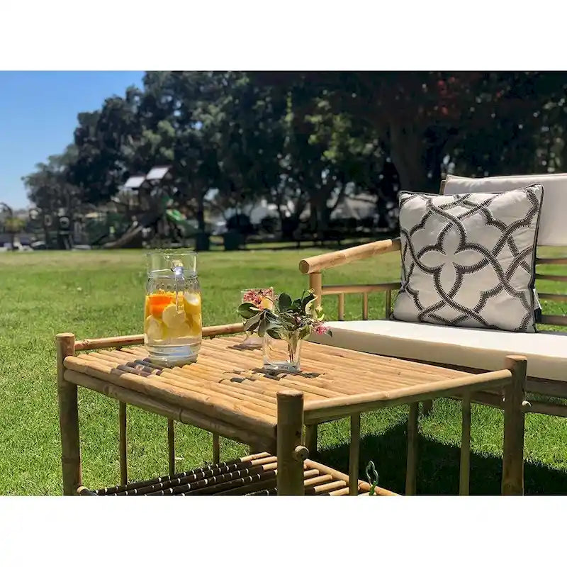 Sofá de acento de bambú de 4 piezas con mesa